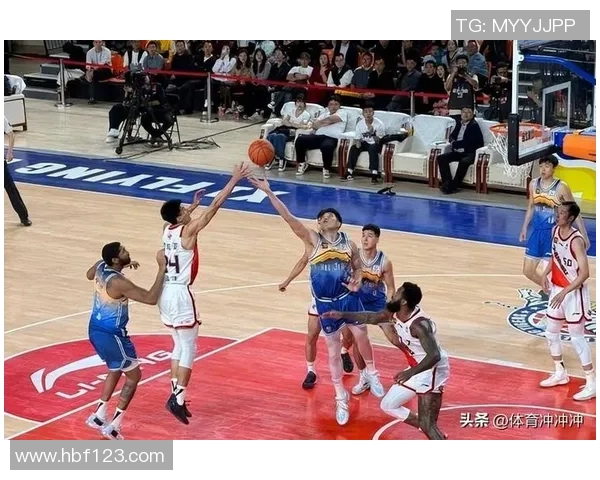 CBA精彩对决12月3日新疆队迎战北京队全场回顾与精彩瞬间分析